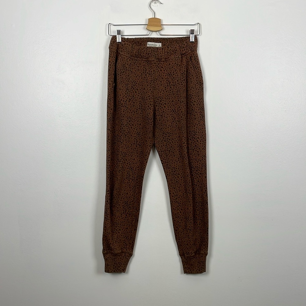 Abercrombie & Fitch Sweatpants Womens Small Animal Print 2 Pocket Elastic Waist